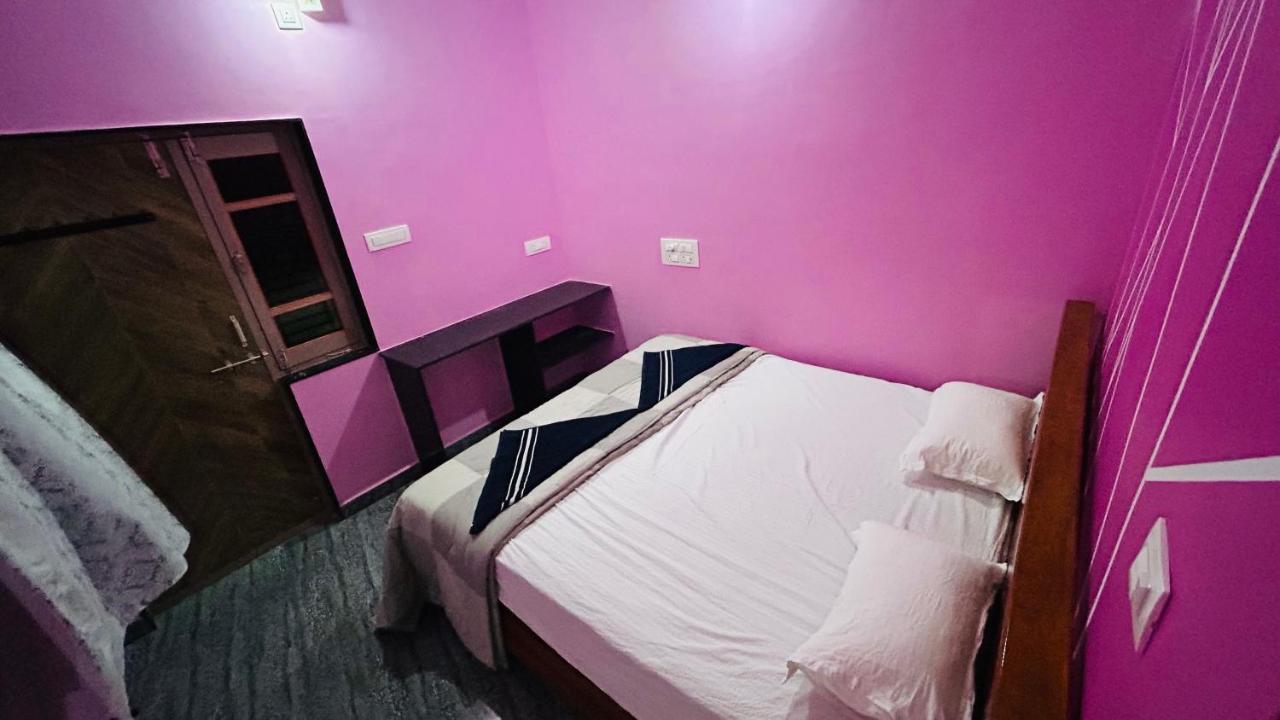 Supritha Homestay *